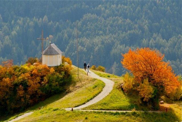 Gasthof Teiser Stern Funes  Zewnętrze zdjęcie