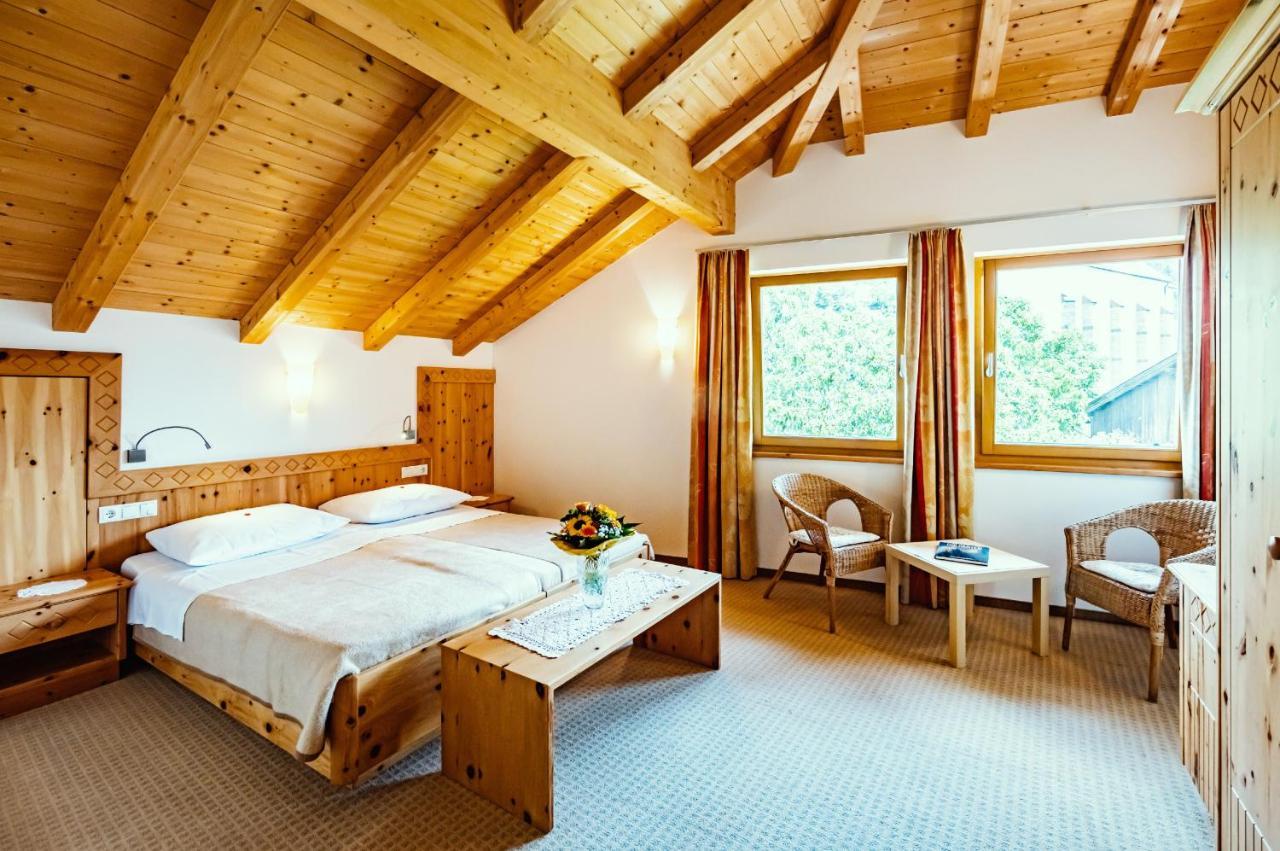 Gasthof Teiser Stern Funes  Zewnętrze zdjęcie